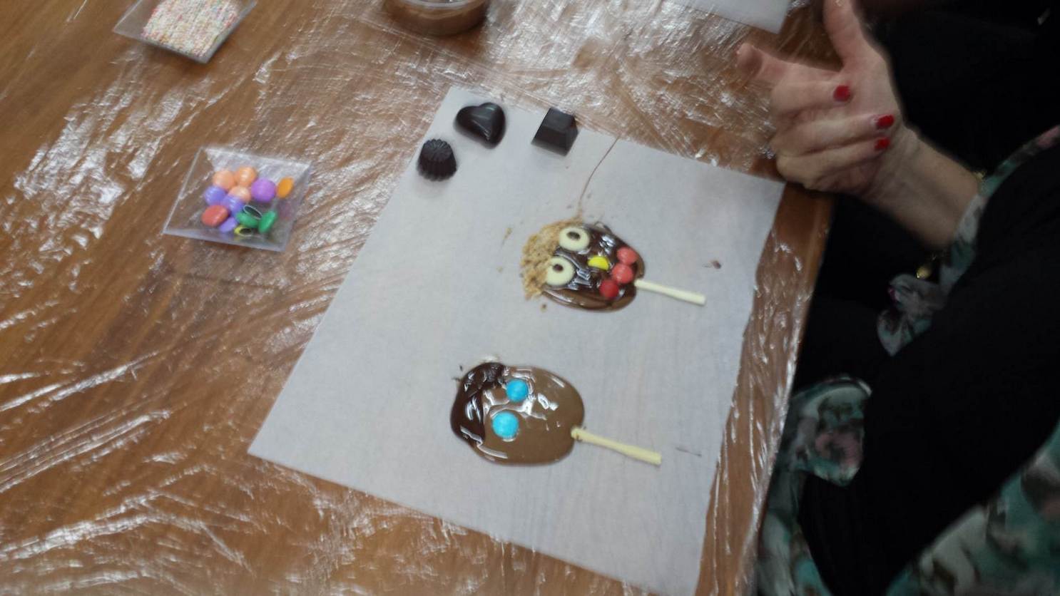 מקלות שוקולד