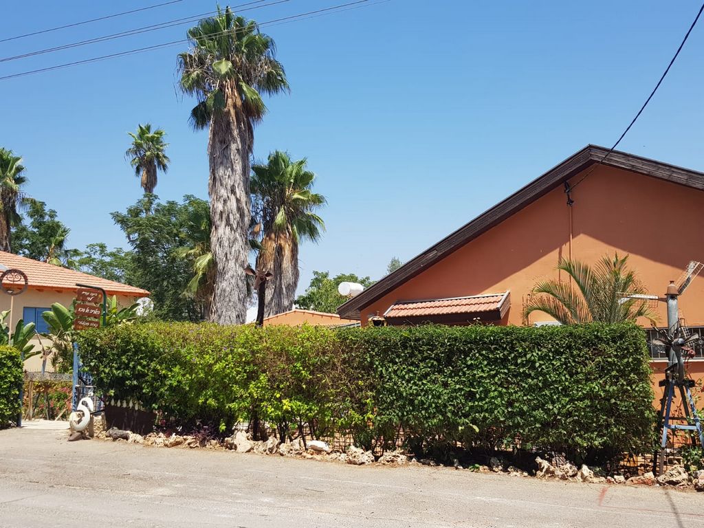 PHOTO-2018-08-28-11-37-59